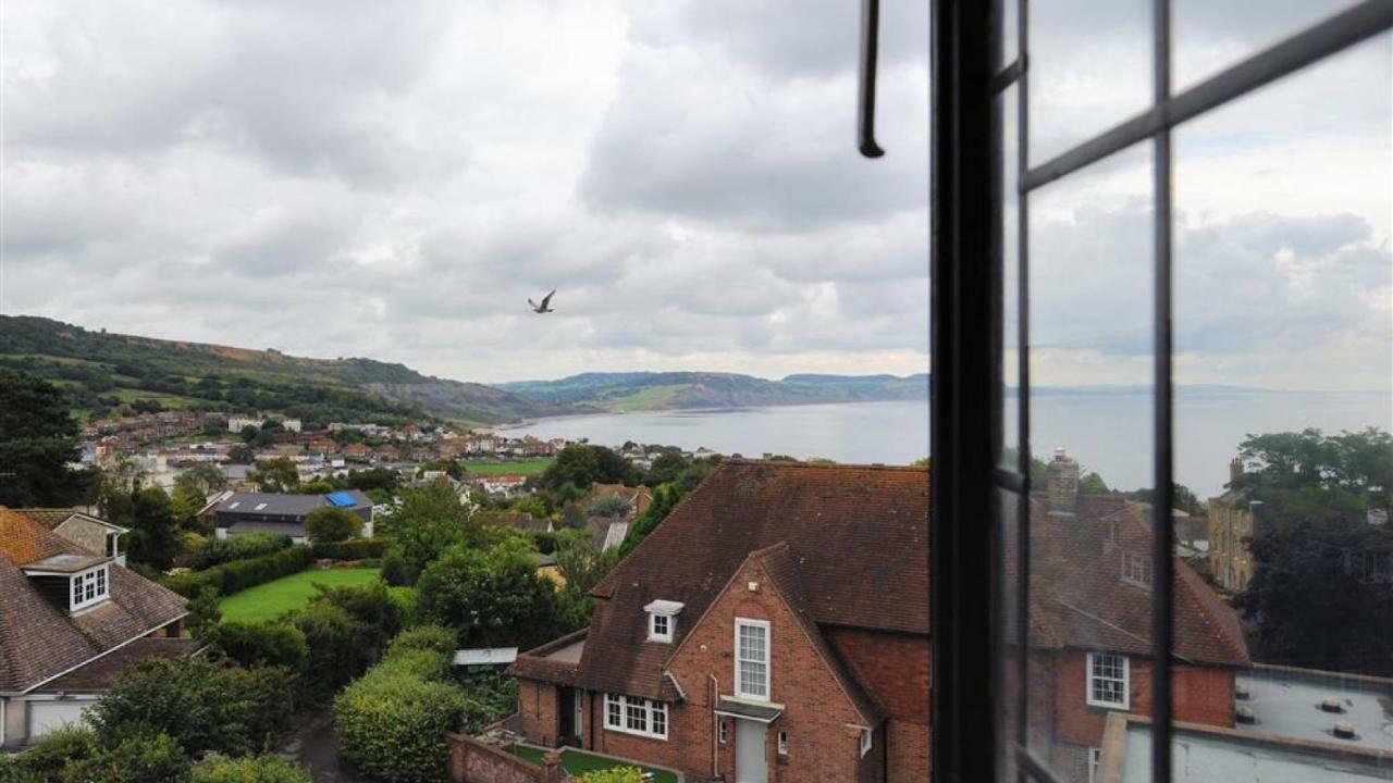 6 Coram Tower Lyme Regis Exterior foto